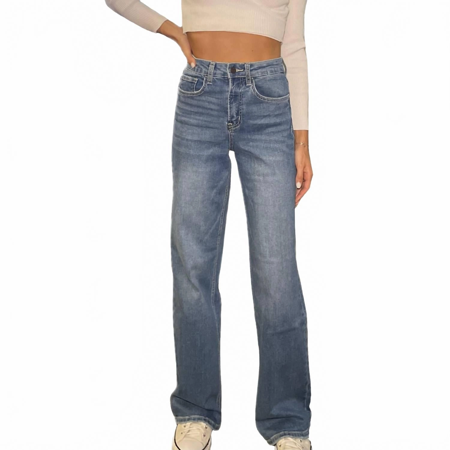 Autumn Days Family Style Eco Friendly Sustainable Weekend Getaway 90's Vintage Super High Rise Loose Jeans In Acid Wash