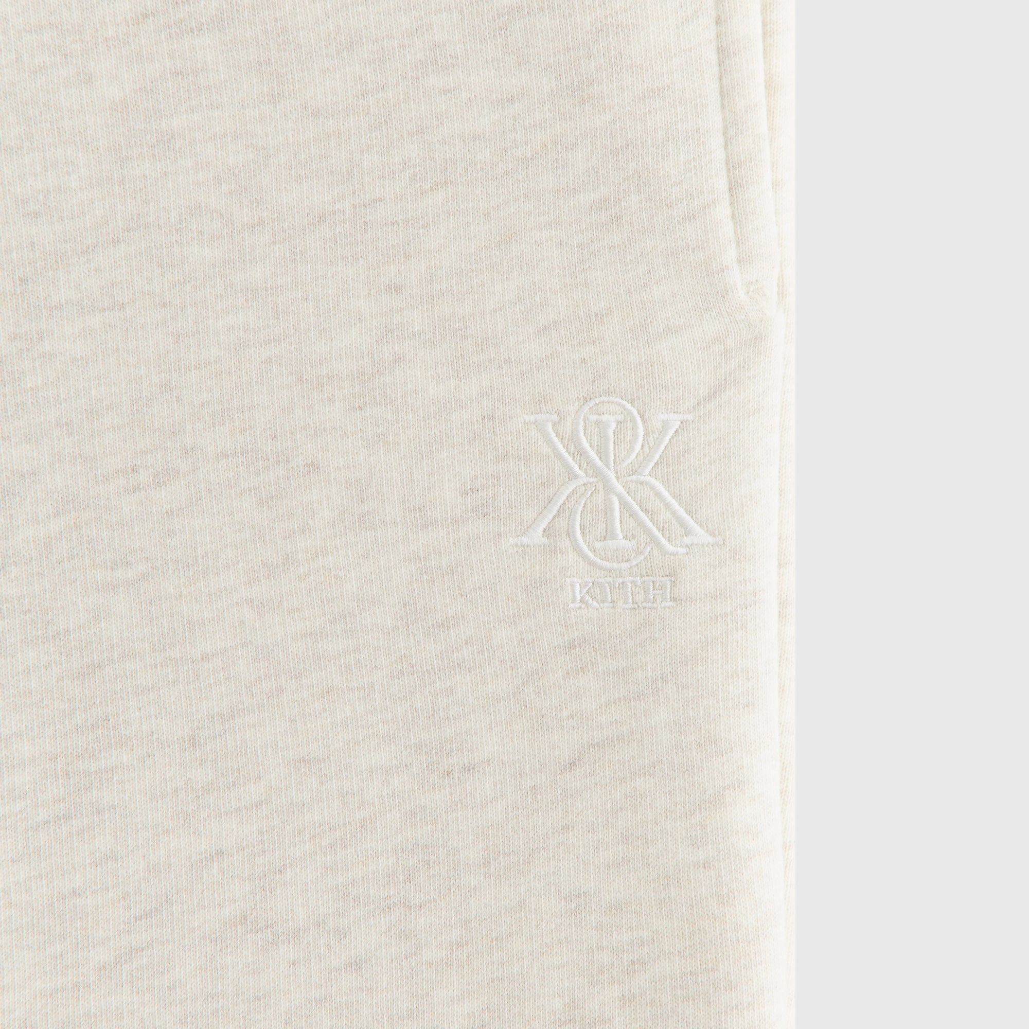MultiPocketDesign Kith Women Chelsea III Crest Sweatpant - Sandy Heather