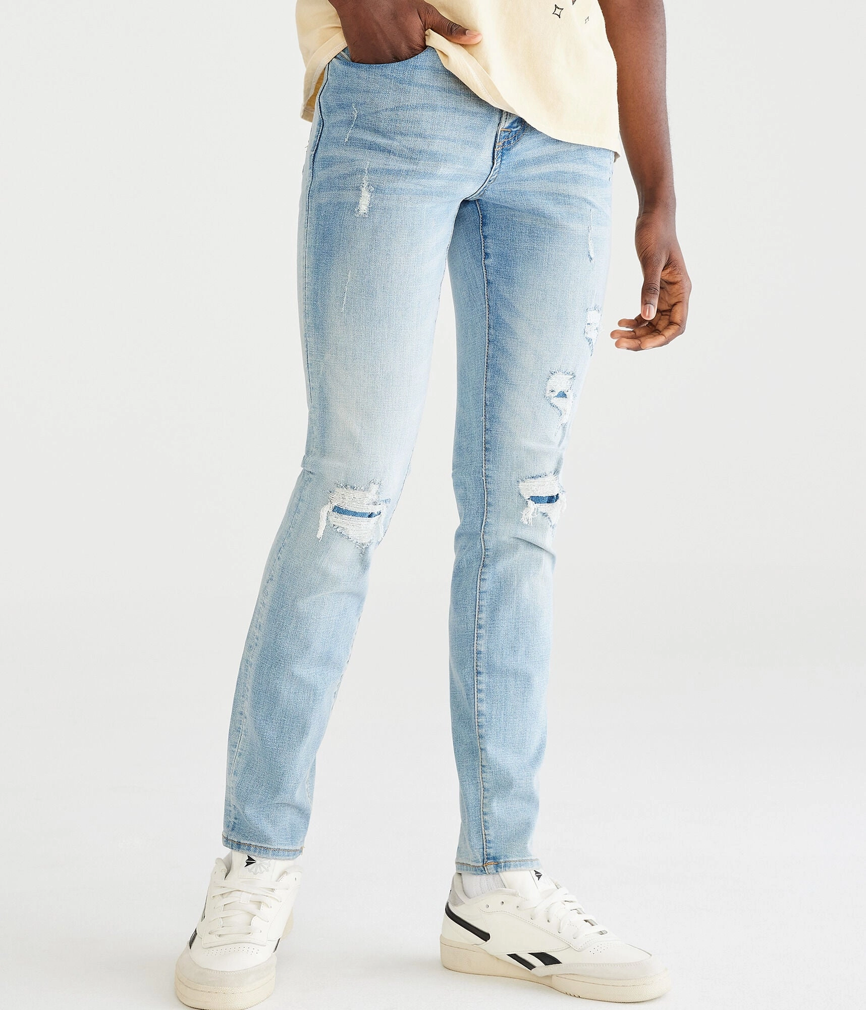 Aeropostale Mens Super Skinny Premium Max Stretch Jean With Coolmaxar Technology Style Element