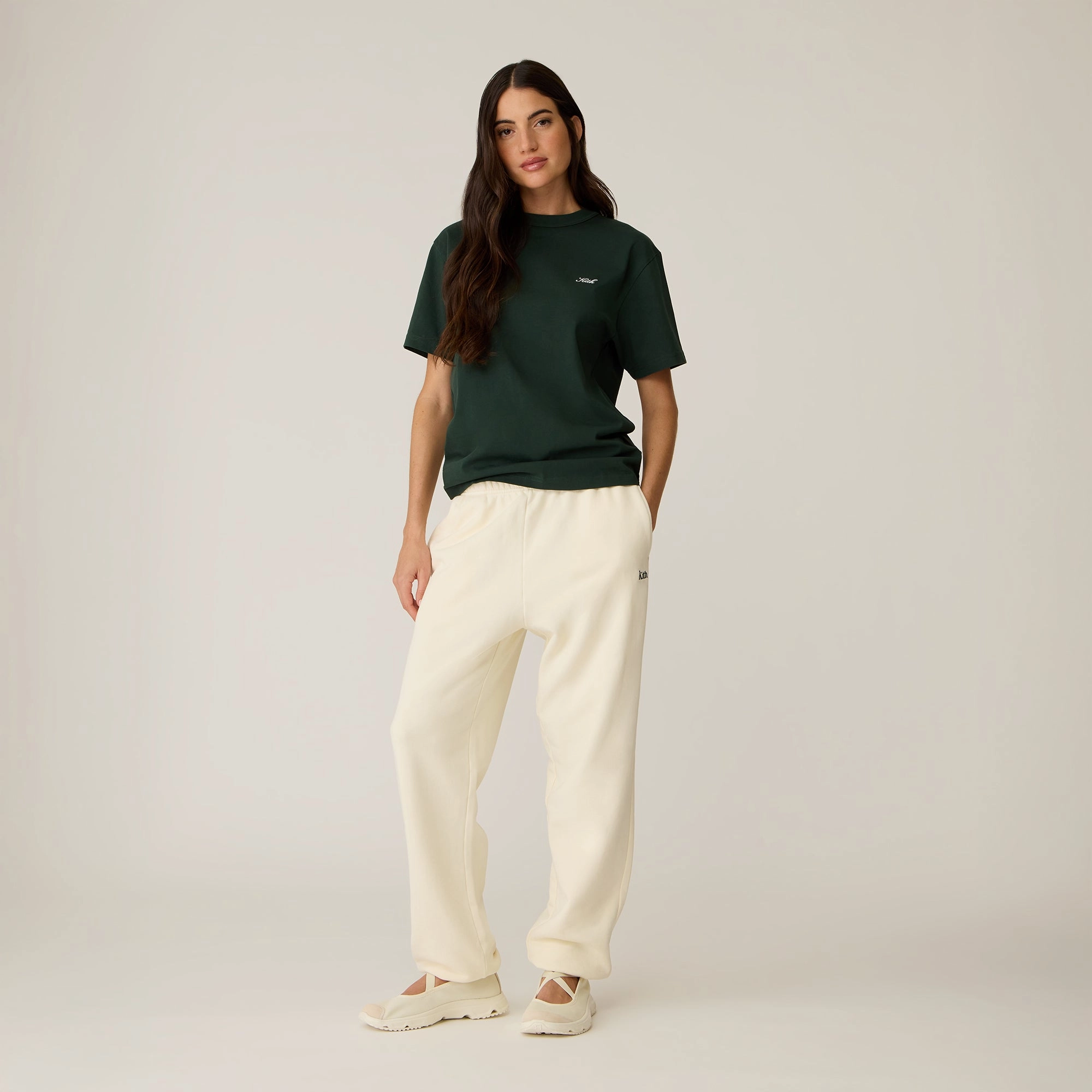 Non Restrictive Ultra Soft Texture Kith Women Chelsea Sweatpant III - Sandrift