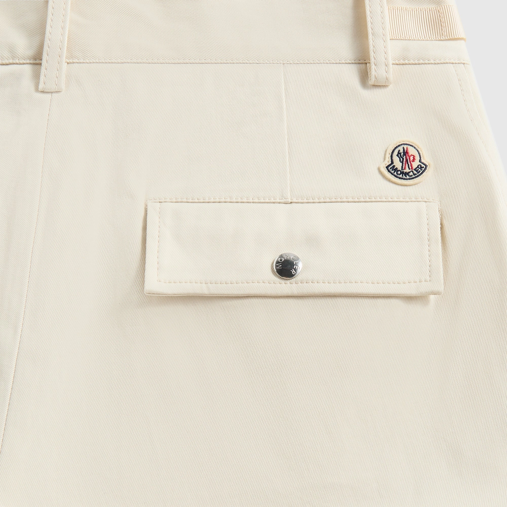 Performance Fit Everyday Must-have Moncler Trousers - White