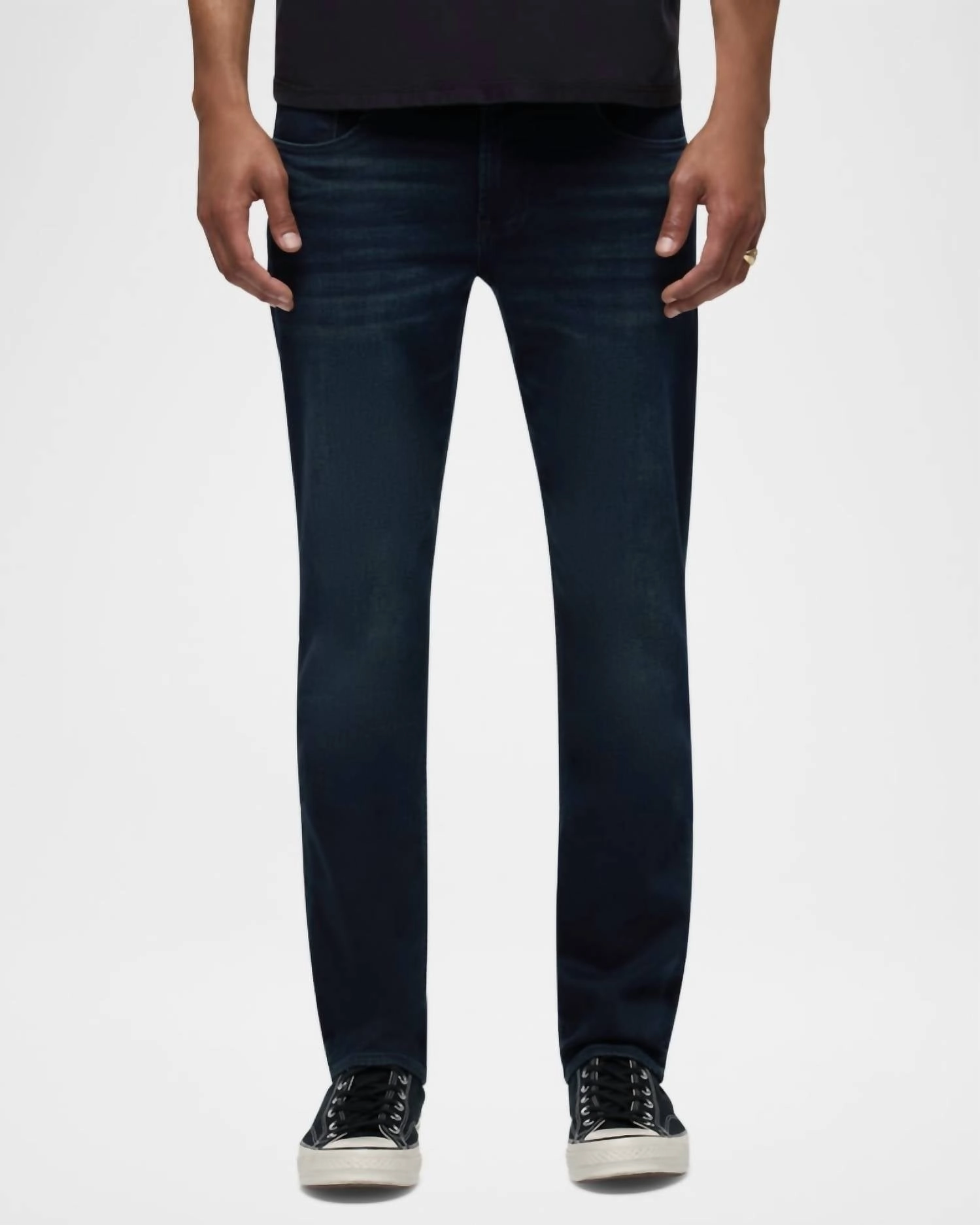 Outfit Essential Blake Slim Straight Leg Jeans In Hayworth