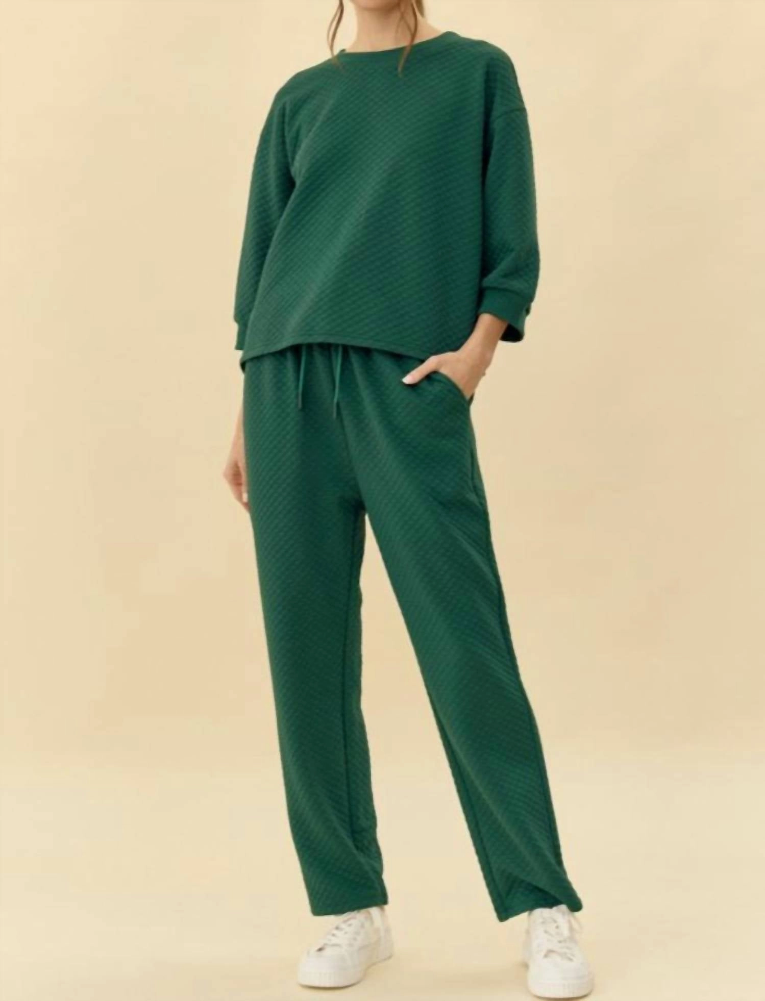 Fade Resistant Dye Just Chillin Lounge Set In Hunter Green