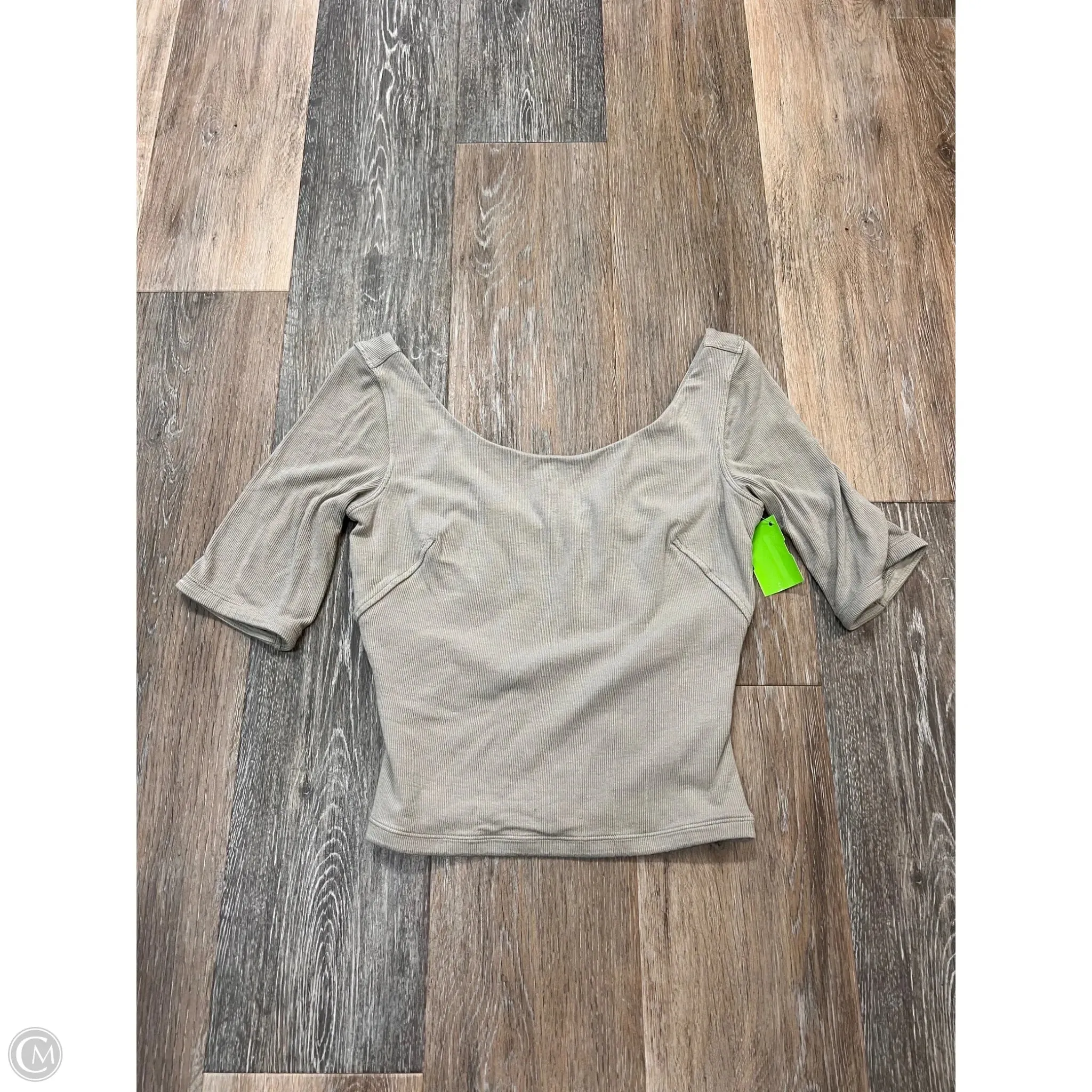 StretchFit Design Adaptive Waistband Athletic Top Short Sleeve By Lululemon In Tan, Size: 6