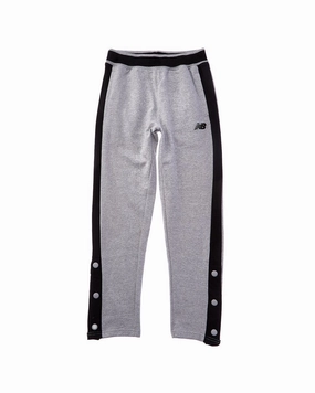 New Balance Fleece Jogger Chic Look Embroidered Detail