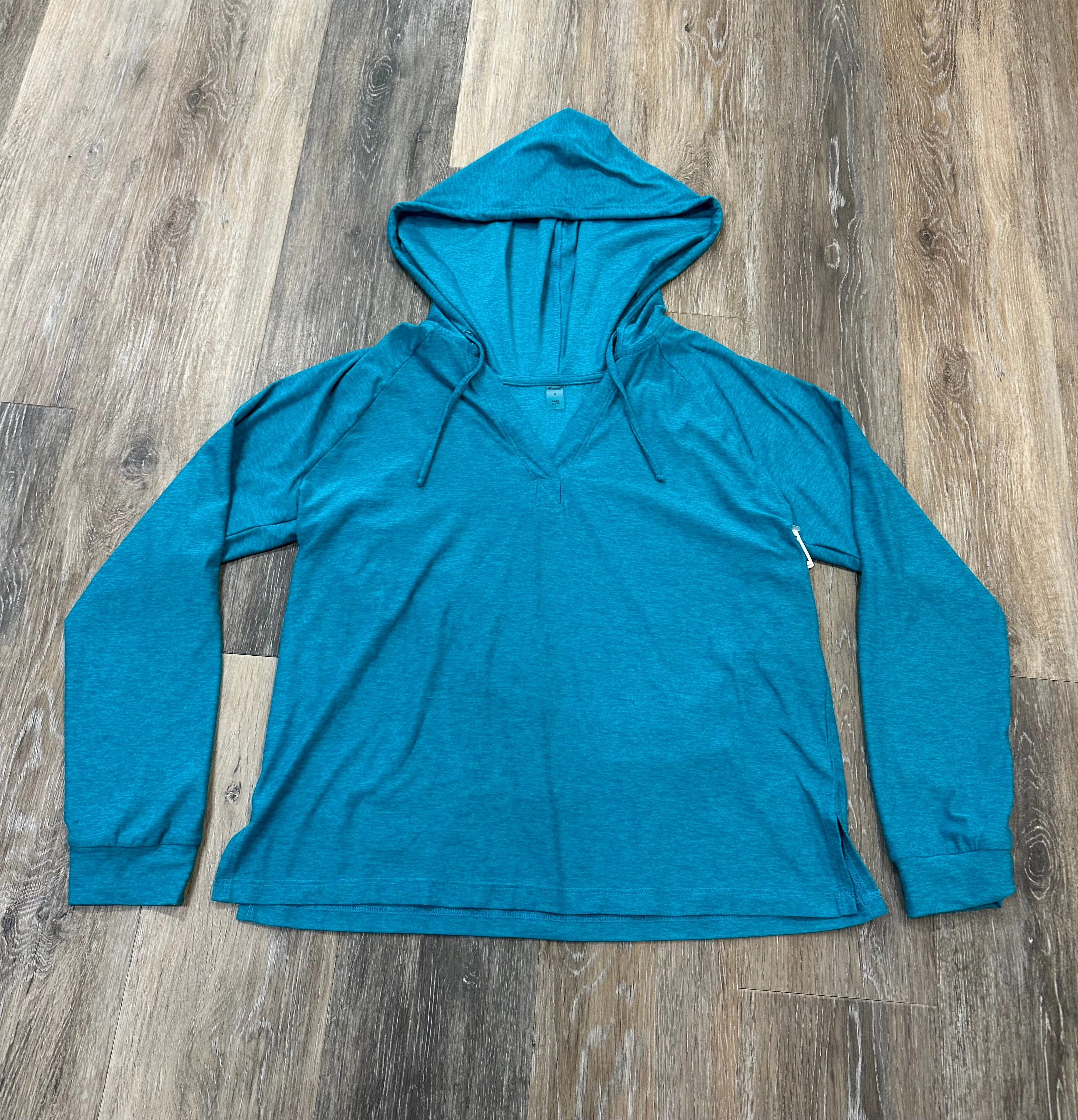 DurableZipper NonIrritating Seams Athletic Top Long Sleeve Hoodie By Beyond Yoga In Blue, Size: S