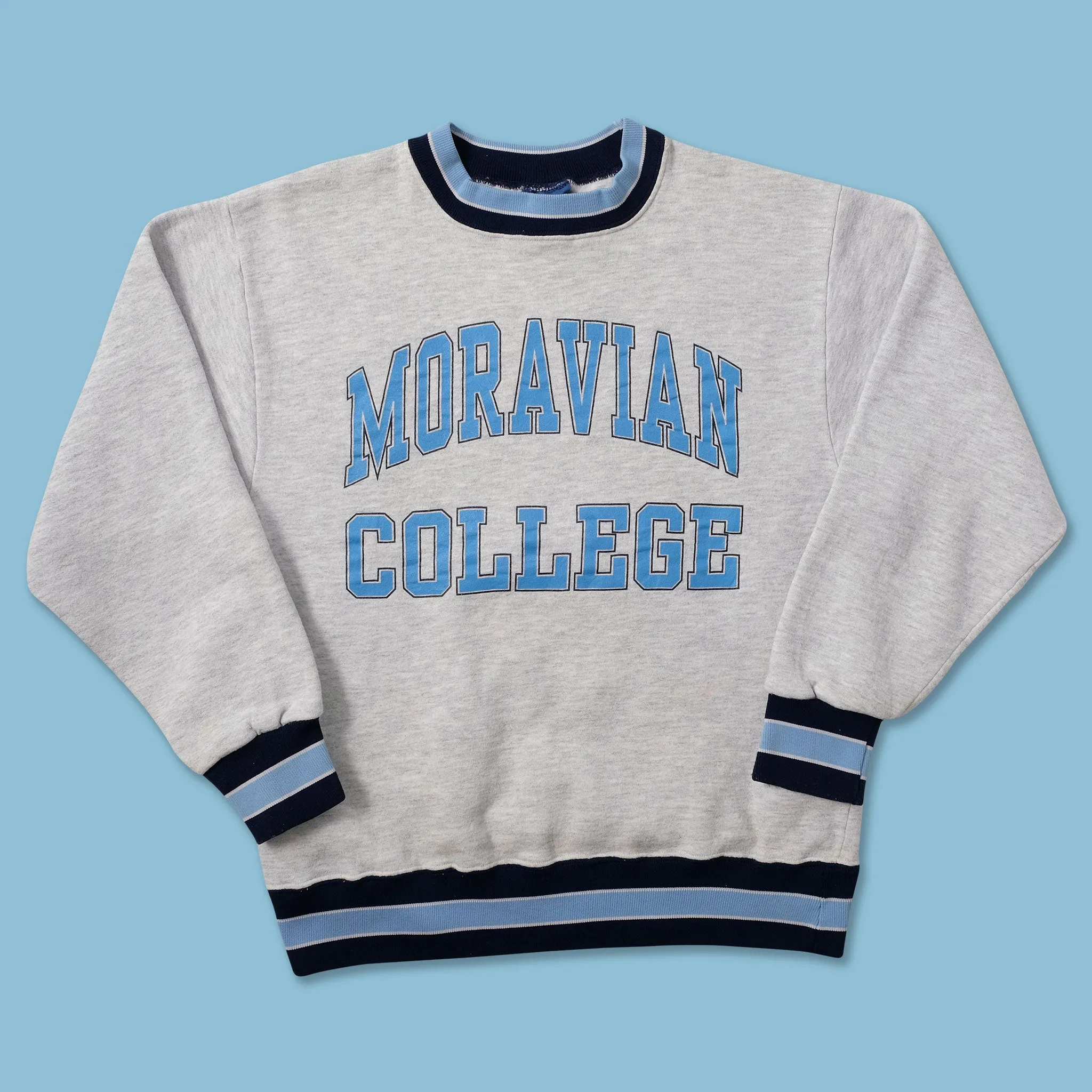 Anti fungal Vintage Moravian College Sweater Small