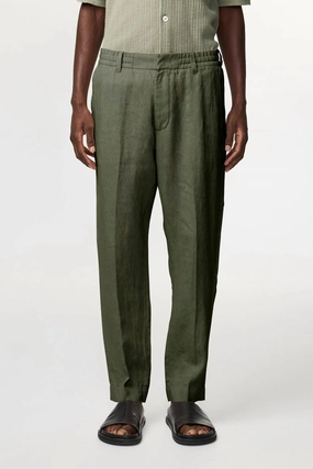 Outfit Essential Organic Cotton Material Billie Mid-Rise Regular Fit Pants In Croc Green