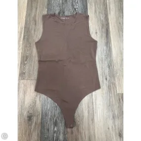 Thermal Regulation Fabric Tank Top By Abercrombie And Fitch In Brown, Size: L