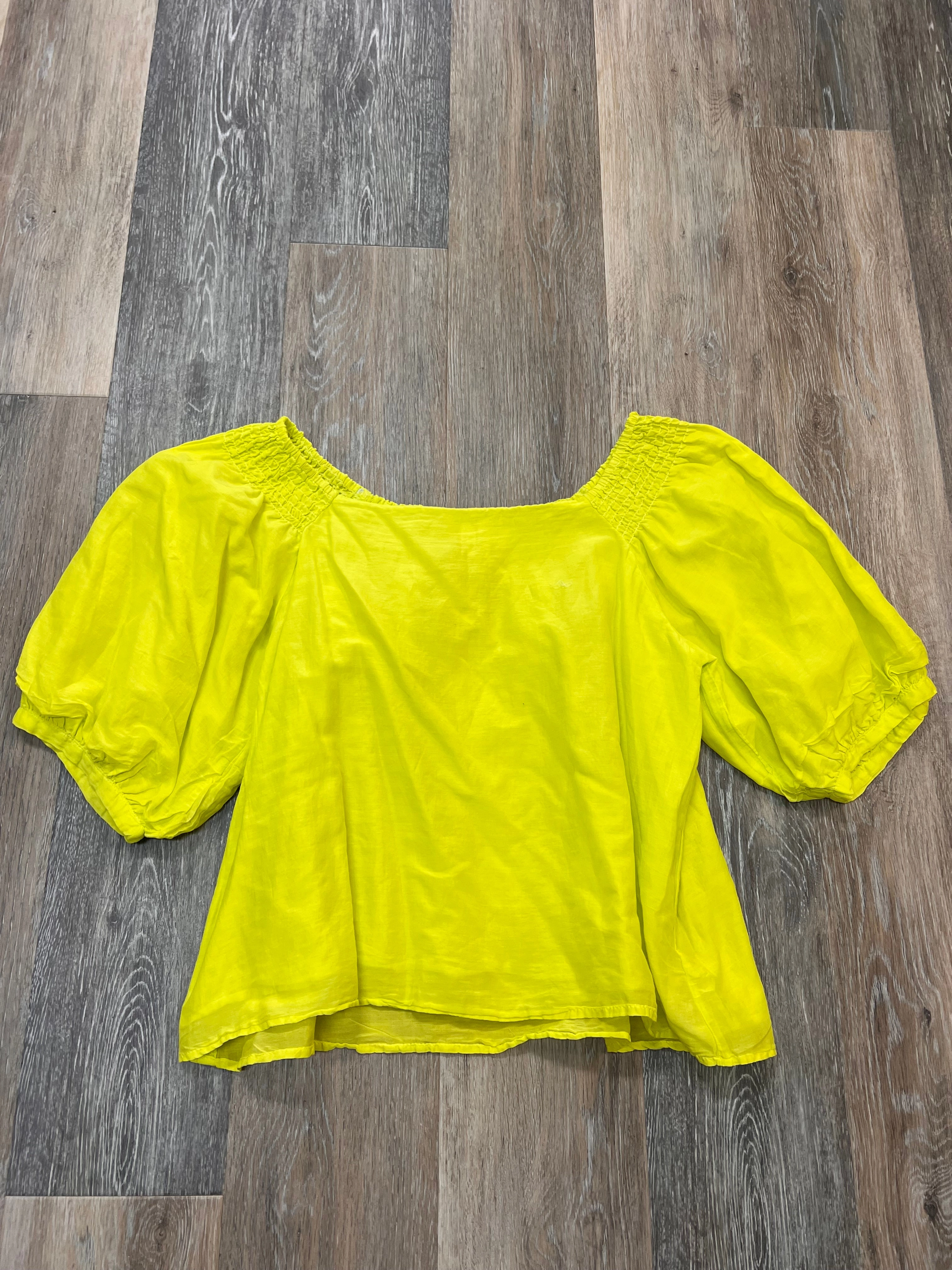 Blouse Long Sleeve By Velvet In Green, Size: S Reinforced Buttonholes FourWayStretch