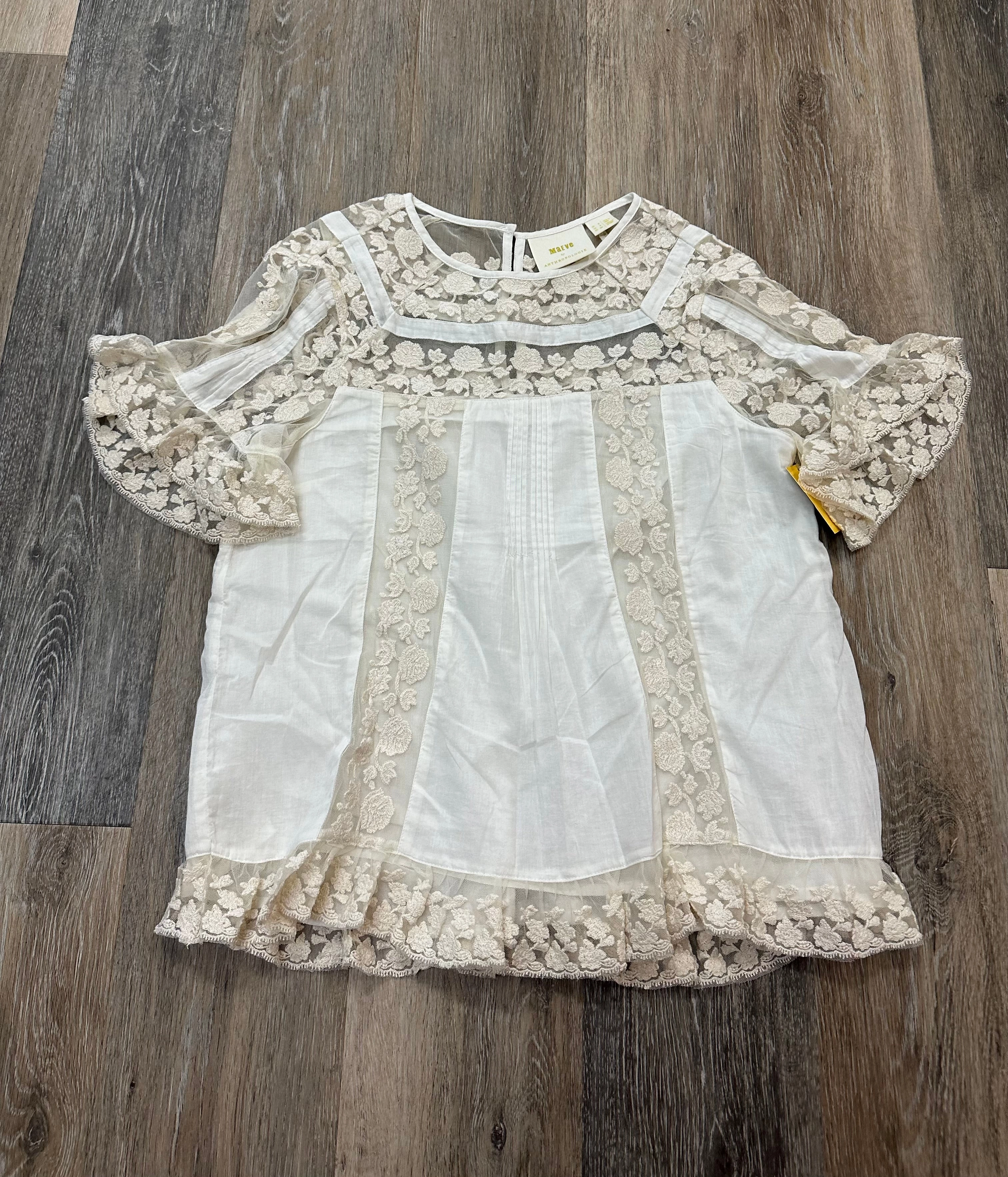 Blouse Short Sleeve By Maeve In Cream, Size: 2 Flexible Ribbed Cuffs