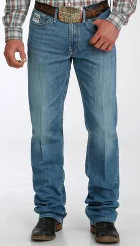 Men's Performance White Label Relaxed Straight Jean In Medium_Vintage Basic Piece Smart Casual