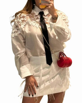 NoRoll Waistband Design WrinkleResistant Finish Bow Tie & Feathers Skirt Set In White