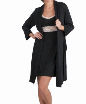 Temperature Regulating Material Sophie Basic Quarter Sleeve Robe In Black