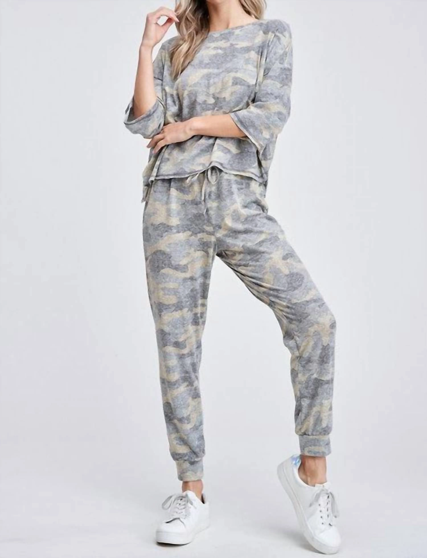 Odor Control Technology Camo Loungewear Set In Green