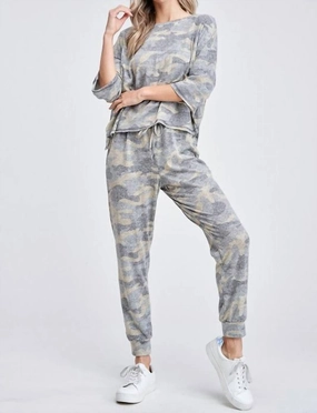Odor Control Technology Camo Loungewear Set In Green