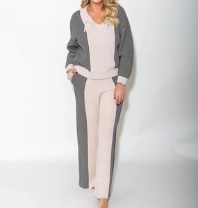 Chic Knit Set In Cream/black Plush Inner Layer