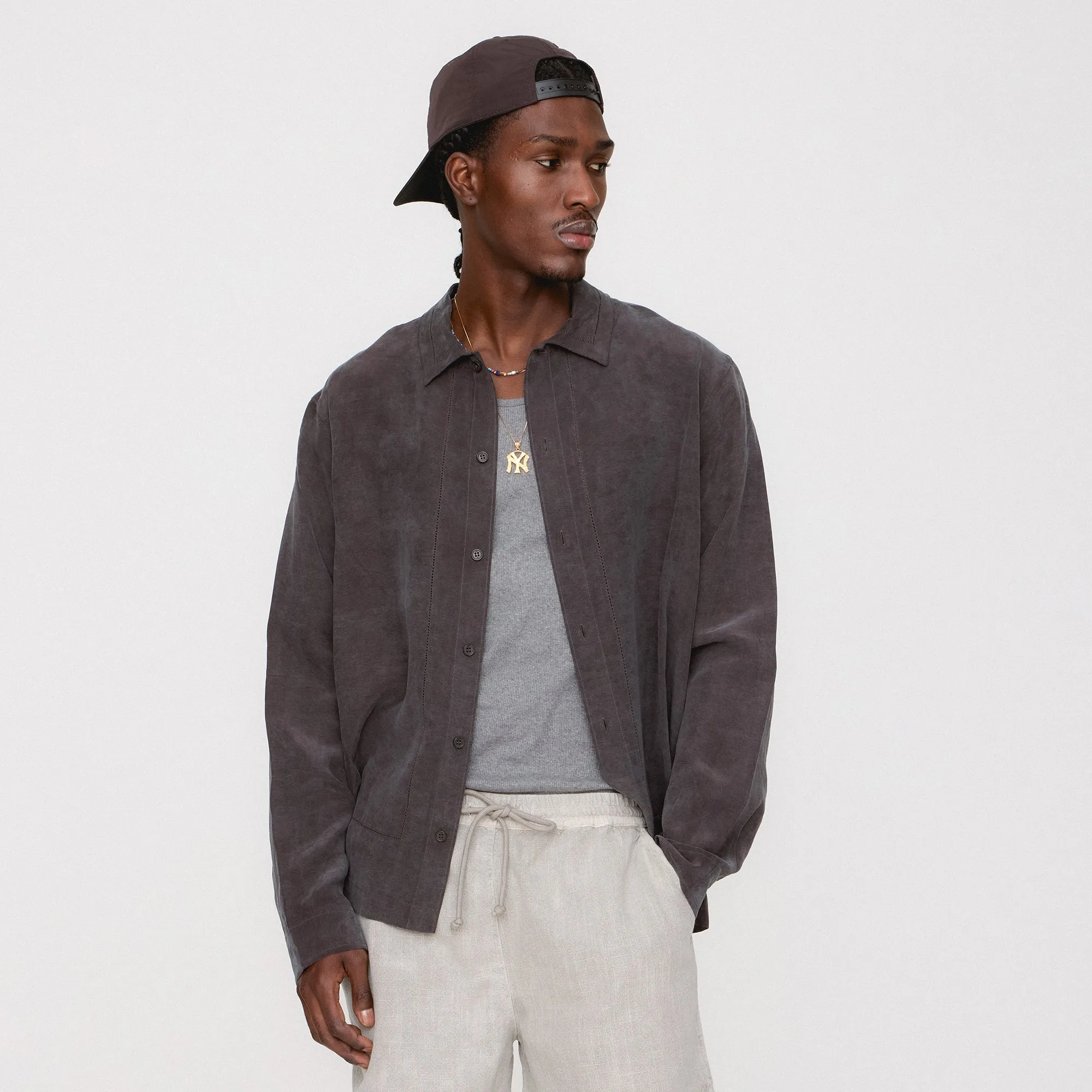 Weekend Vibes Kith Ainslie Buttondown - Kindling