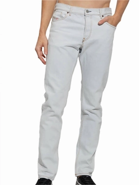 D-Sark Straight-Leg Denim Jeans In Light Blue Night Out Rainy Day