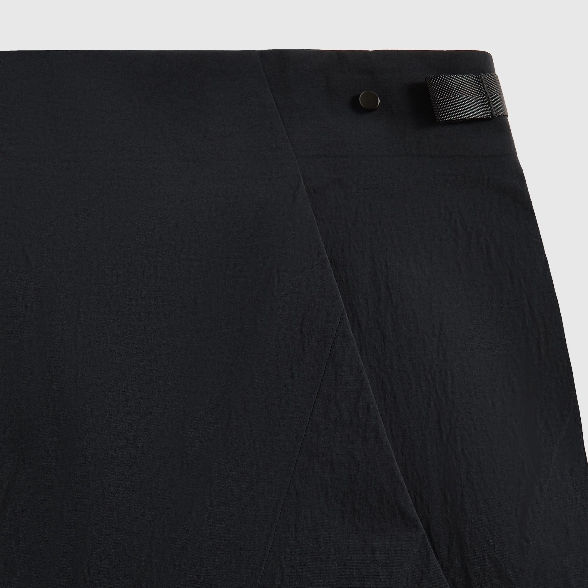 EcoFriendlyBlend Comfy Design Veilance Spere LT Cargo Pant - Dark Black