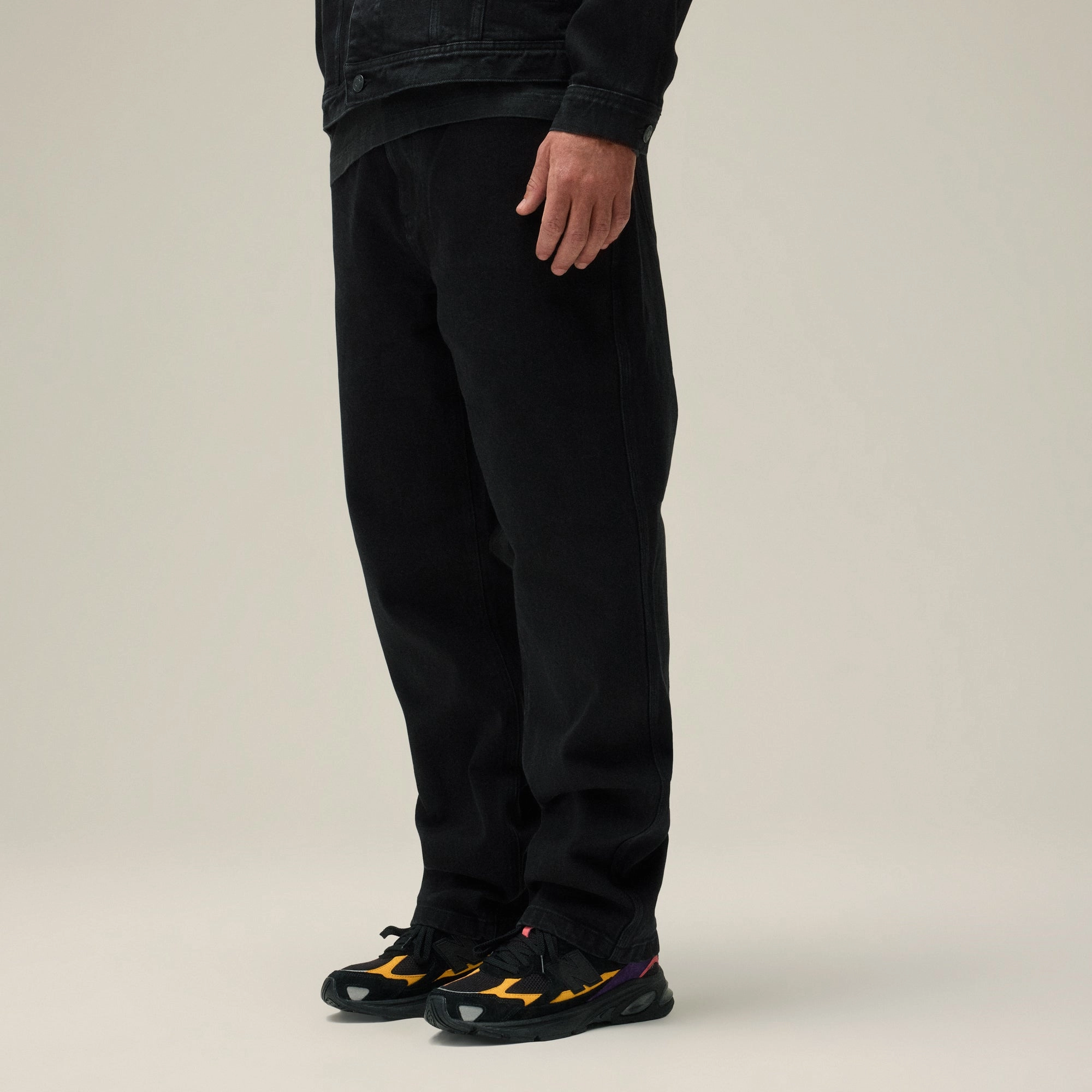 Kith Centre Straight Jean - Black DurableReinforcedMaterial Lounge-friendly