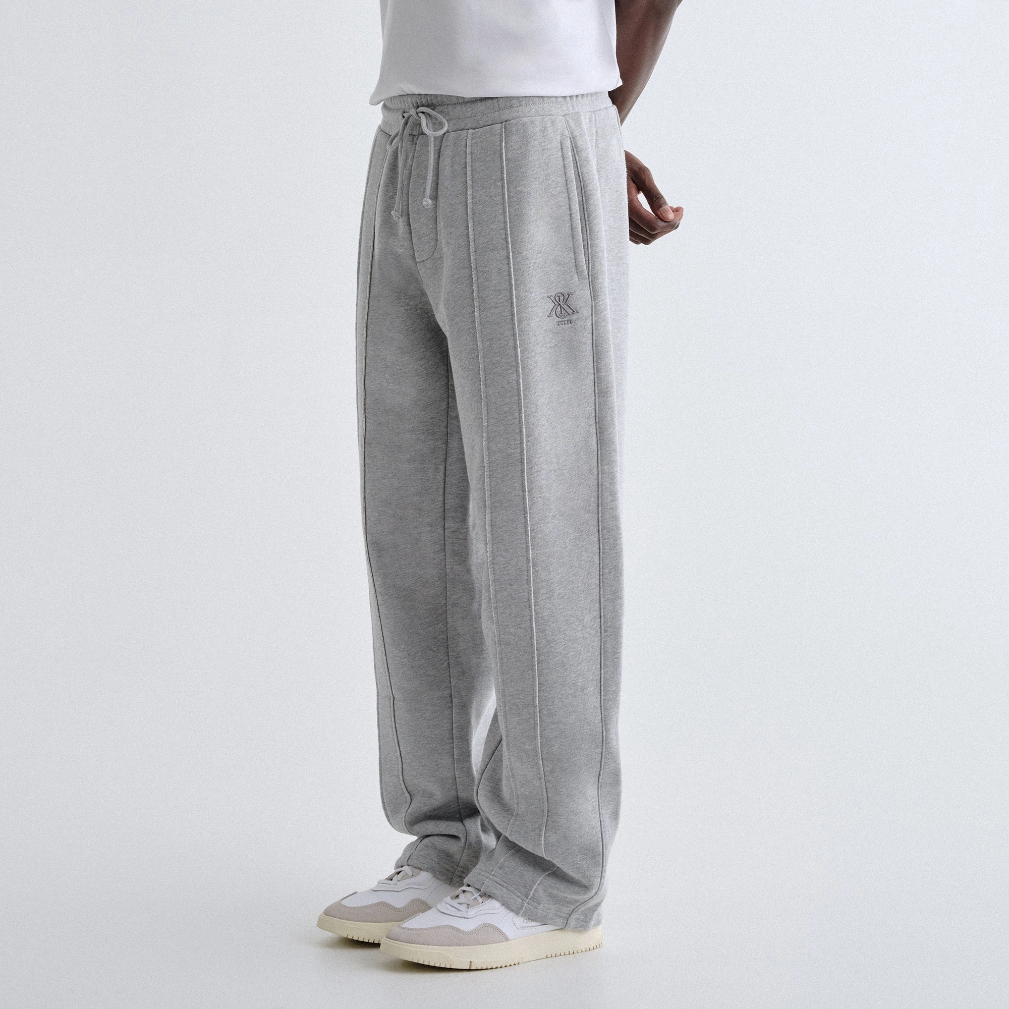 Kith Bryson Panelled Sweatpant - Mid Heather Grey Moisture Wicking Technology Tapered Leg Design