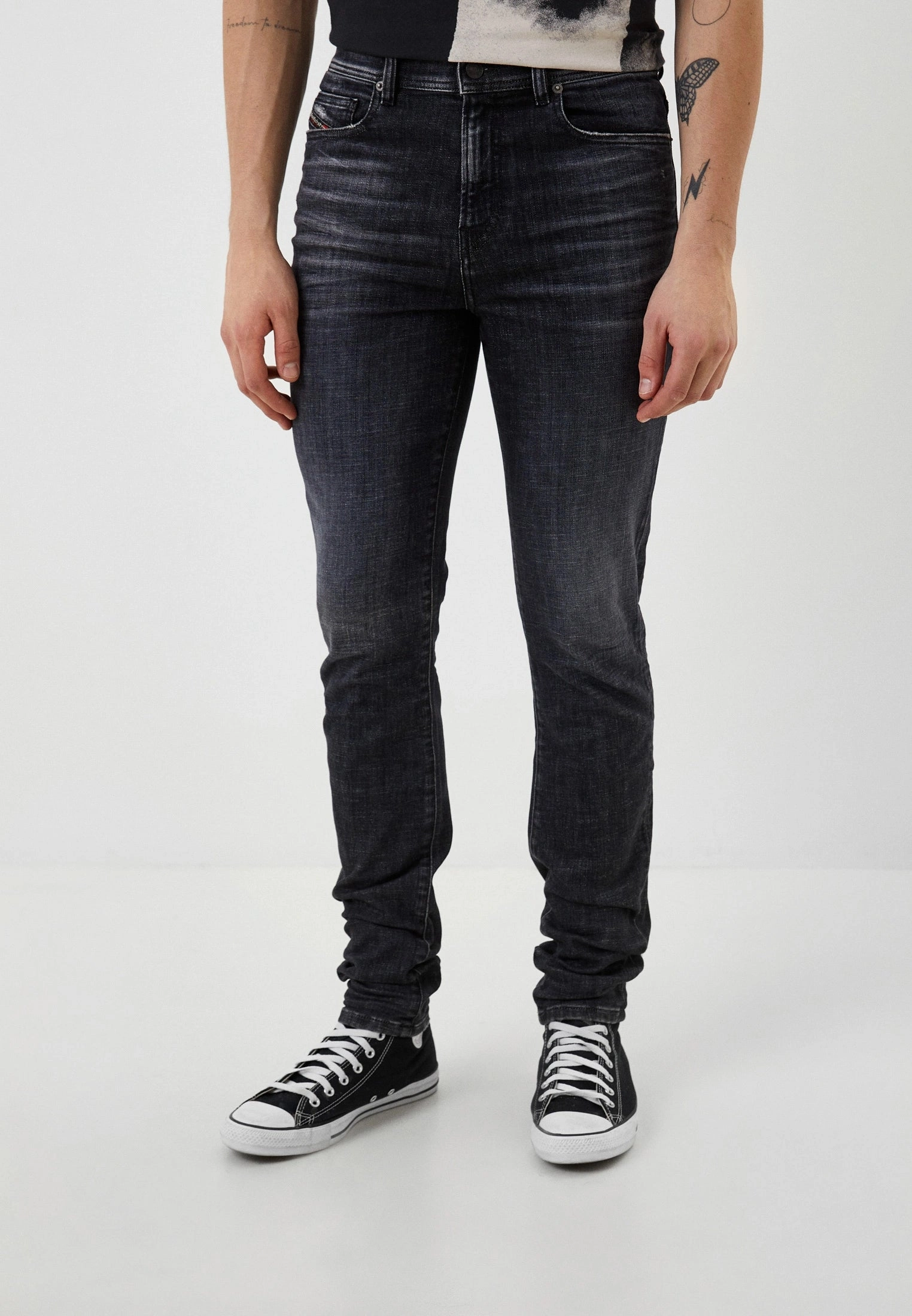 Diesel D-Amny Washed Black Skinny Fit Stretch Jeans Denim Textured Smart Casual Road Trip Professional Wear Premium Winter Warmth