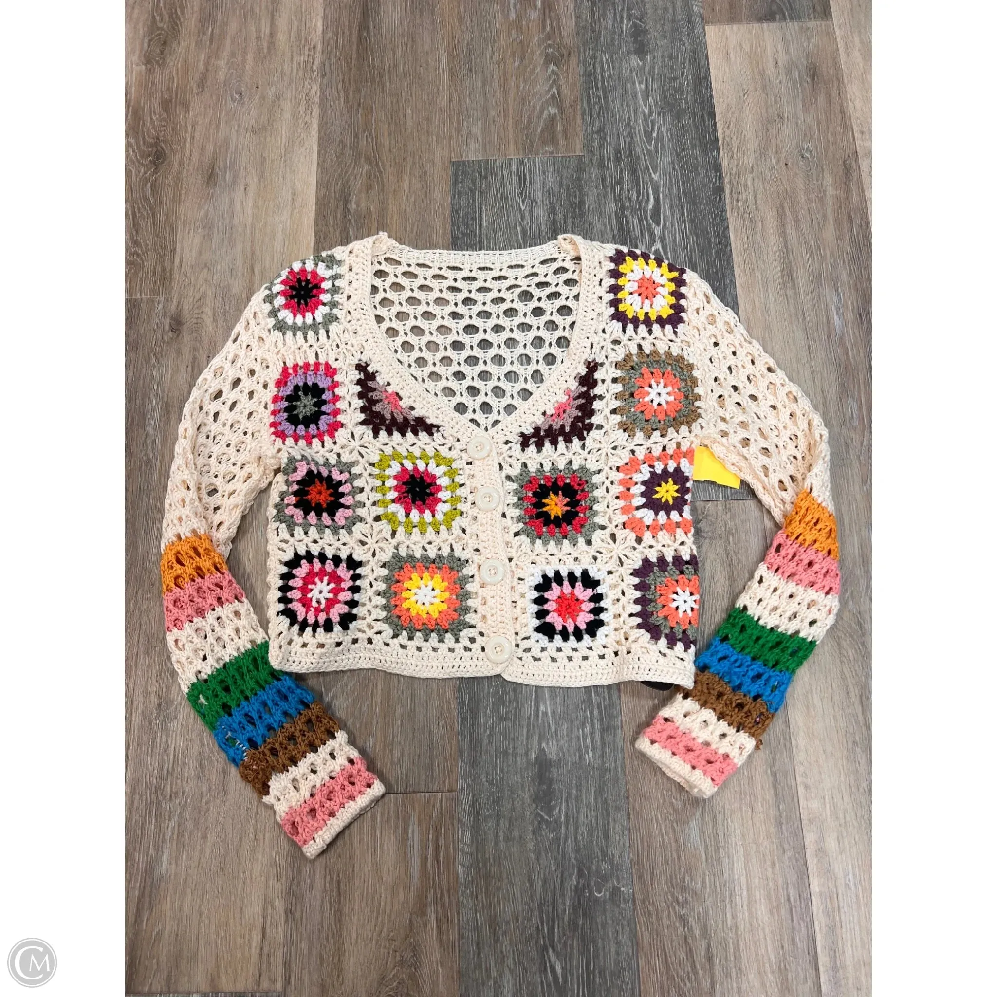 Non Irritating Label TurtleneckDesign Sweater Cardigan By Clothes Mentor In Cream, Size: S