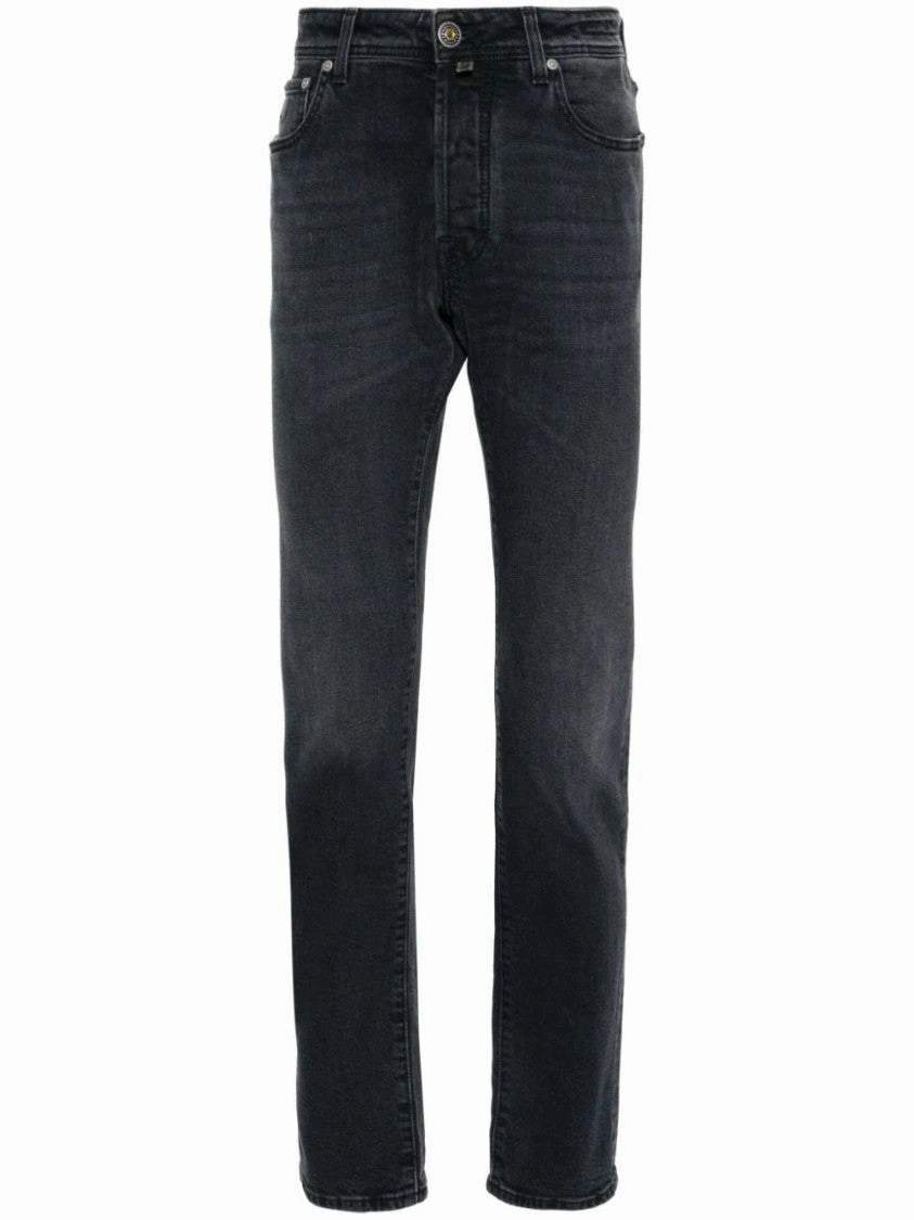 Bard Jeans Comfortable Outfit Clean Style