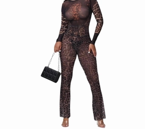 WrinkleResistant Finish NonIrritating Seams Wild Intensions Mesh Set In Leopard