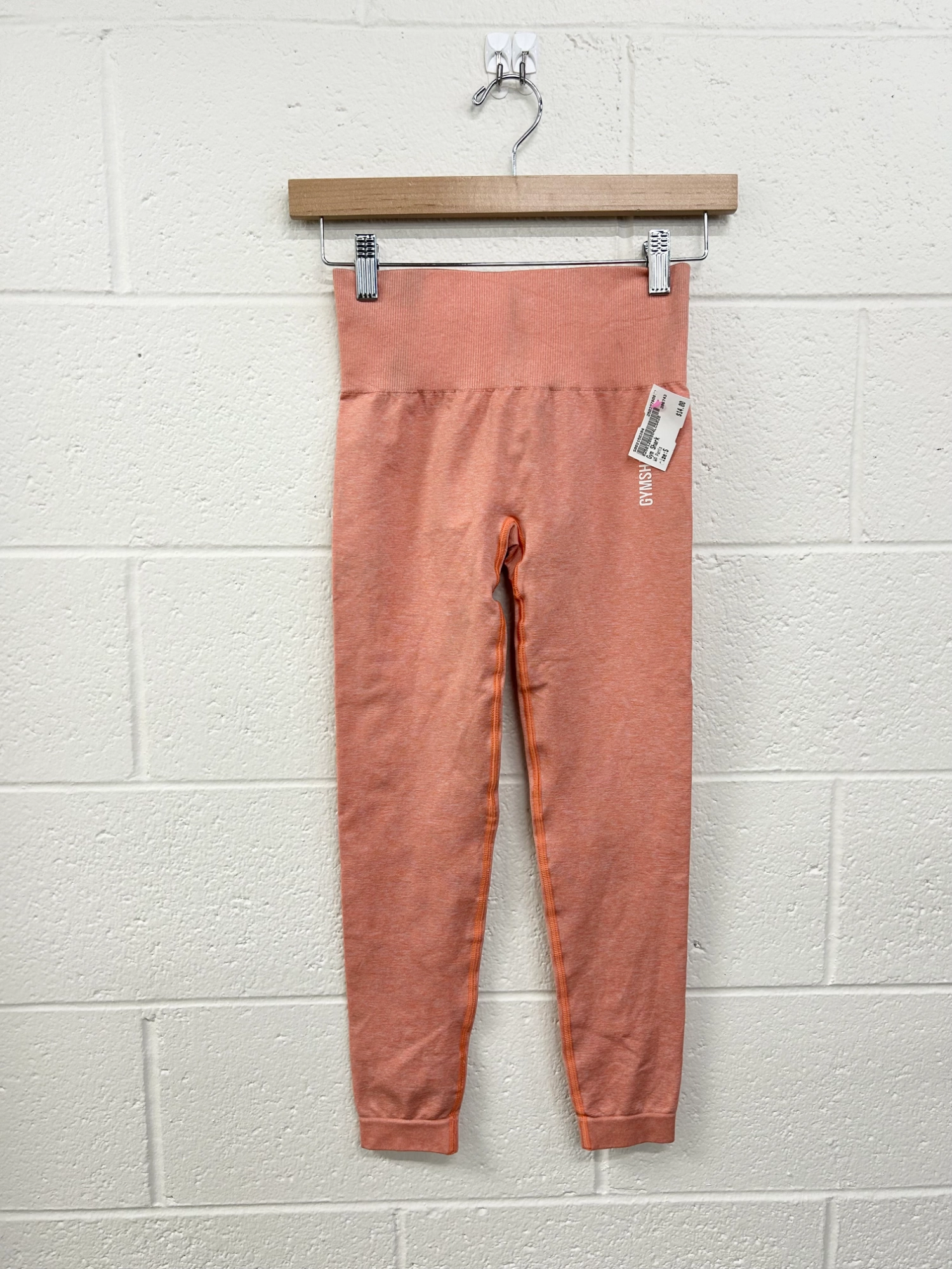 WindResistantBarrier detergent Gym Shark Athletic Pants Size Small