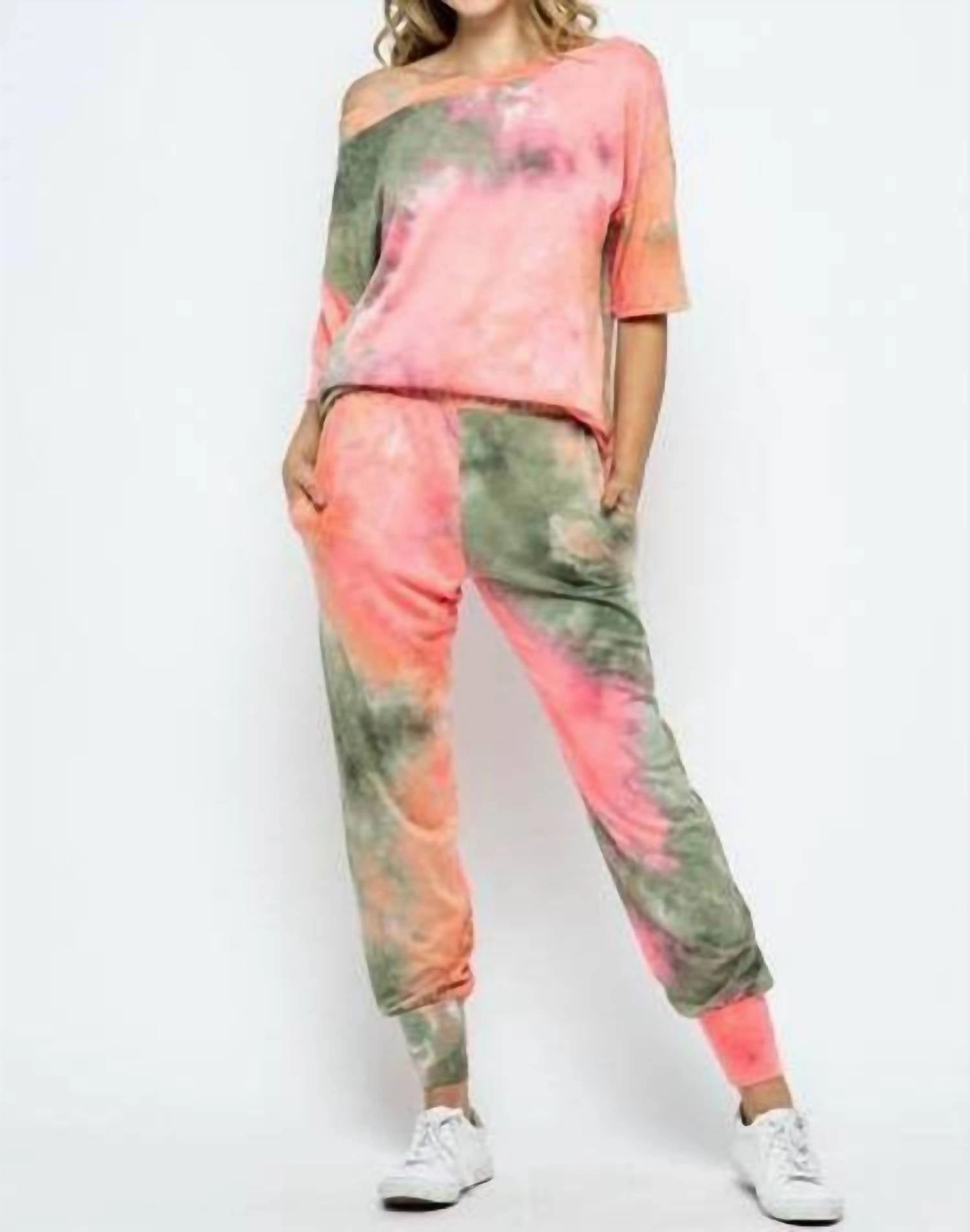 Riki Tie Dye Jogger Set In Coral Mix Breathable Material Static Resistant Fibers