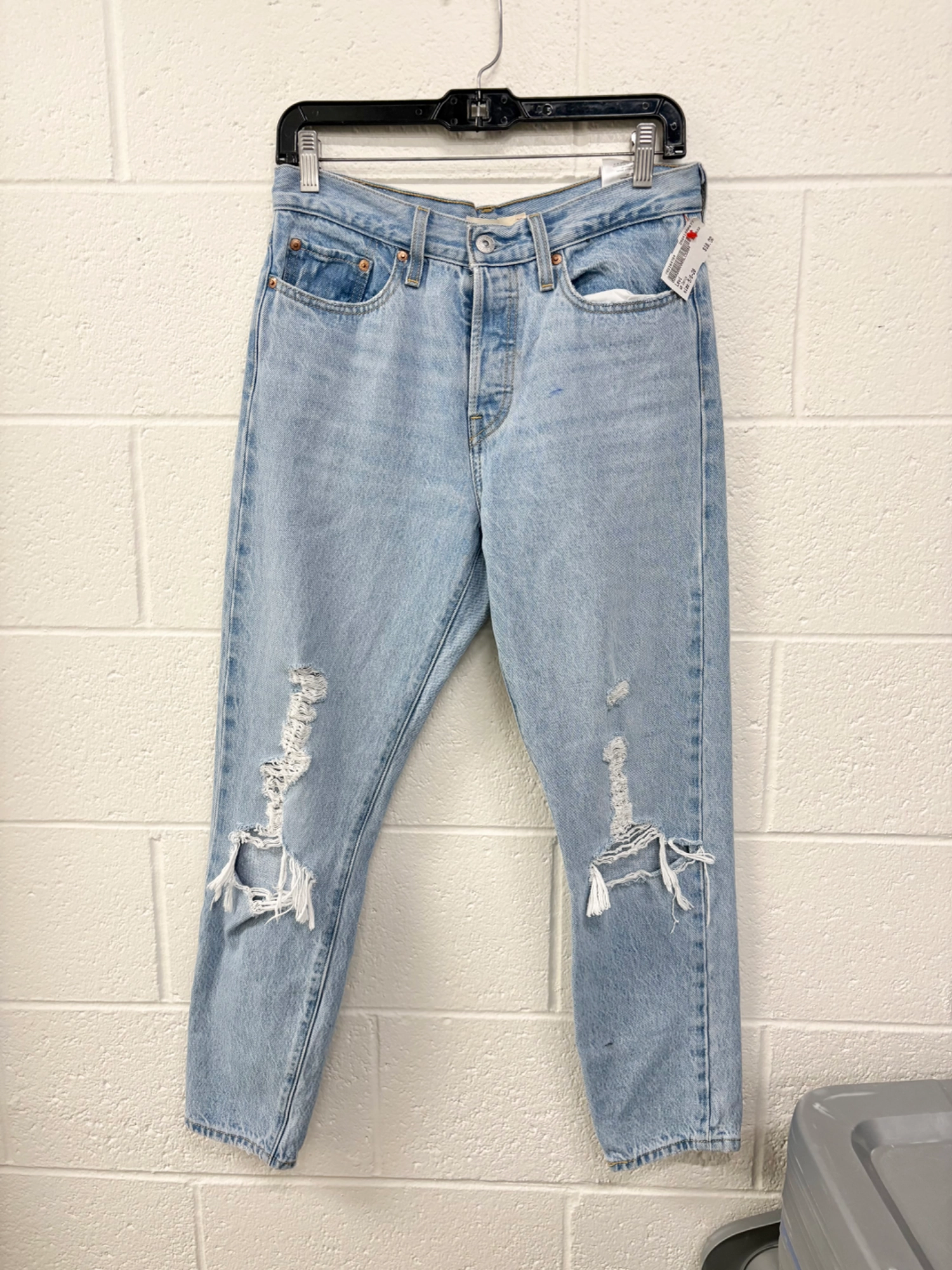 Levi Denim Size 5/6 (28) Minimalist Style Chill Outfit