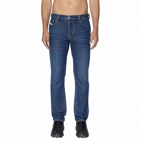 D-Sark Straight Fit Denim Jeans In Dark Blue Garment Dyed Technique