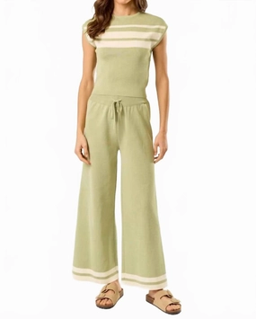 Tear Resistant Material NonIrritating Seams Evergreen Ease Luxe Set In Sage