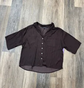 Blouse Long Sleeve By Grade & Gather In Brown, Size: M Anti Static Cloth Blend