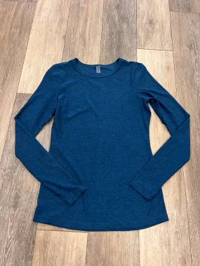 Athletic Top Long Sleeve Crewneck By Beyond Yoga In Blue, Size: S BondedShoulder Office Attire
