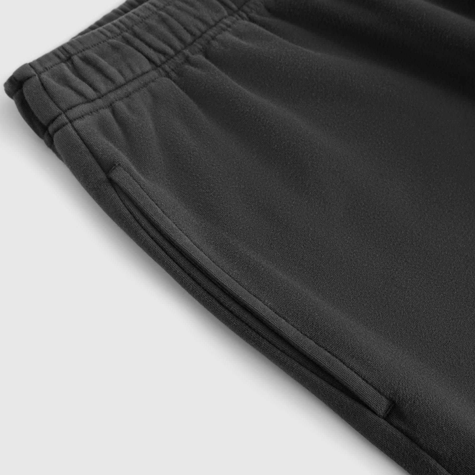 MultiPocketSystem Kith Women Shain III Sweatpant - Black
