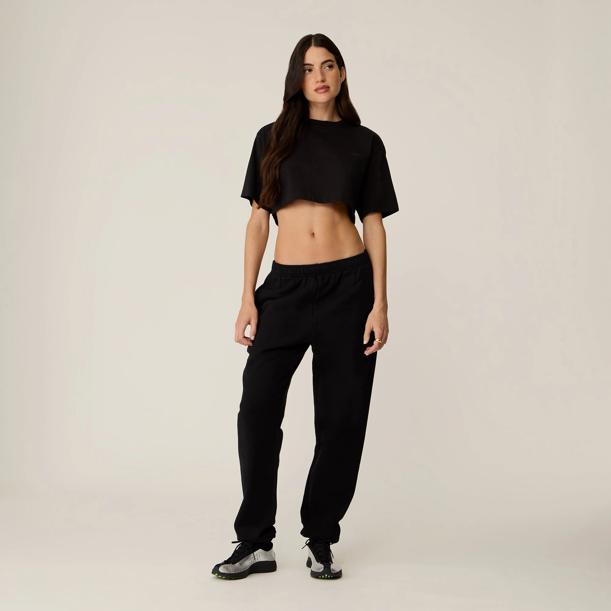 Kith Women Shain III Sweatpant - Black Versatile Comfort