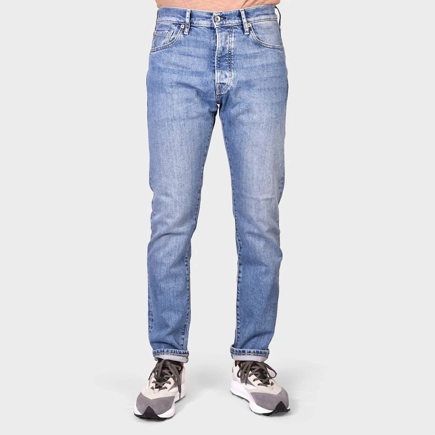 Timeless Edge Teen Outfit Eco Friendly Travel Outfit M07 80's High-Rise Jean In Wash Selvedge