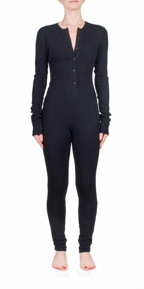 Thermal Onesie In Black Smooth zipper closure