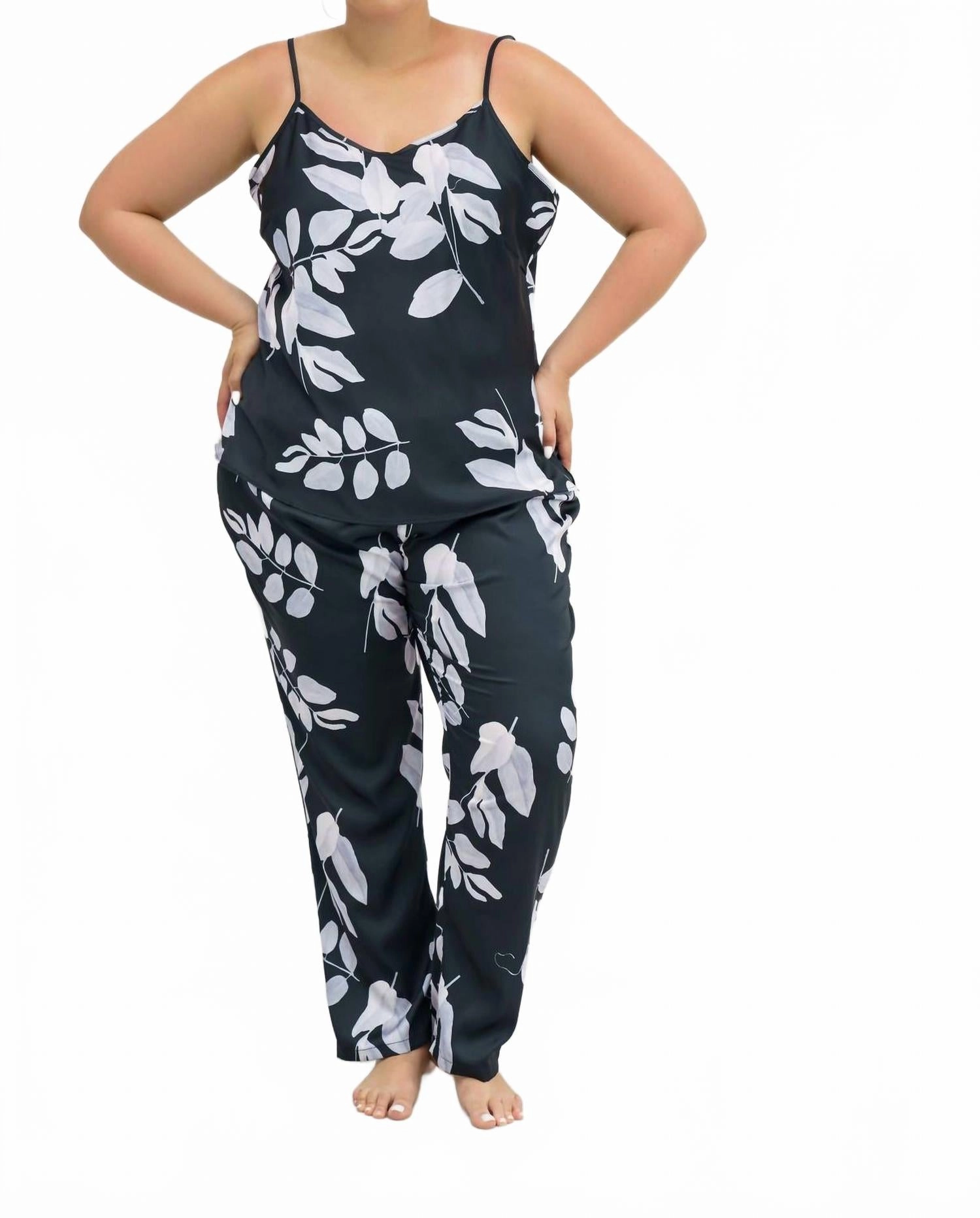 Floral Scoopneck Pajama Set - Plus In Black And White Butterfly Hem Detail FadeResistant Color