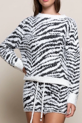 Lightweight Jersey Knit Wide Leg Cut Fuzzy Zebra Shorts In Black, White