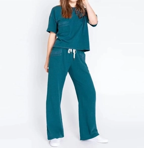 Abrasion Resistant Edges AntiStatic Finish Gauzin Around Woven 2 Pc Set In Deep Teal