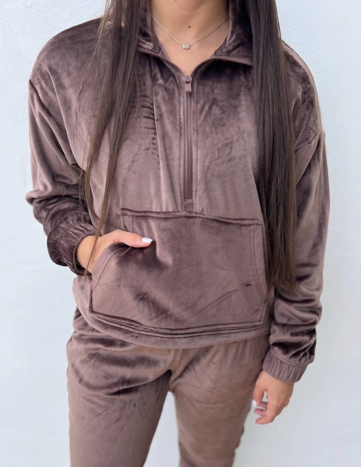 Tagless Design Moisture wicking Go Out With A Bang Pullover   Jogger Set In Brown