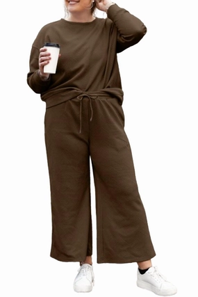 Wrinkle resistant fabric Roomy Armholes Go To Mocha Set In Brown