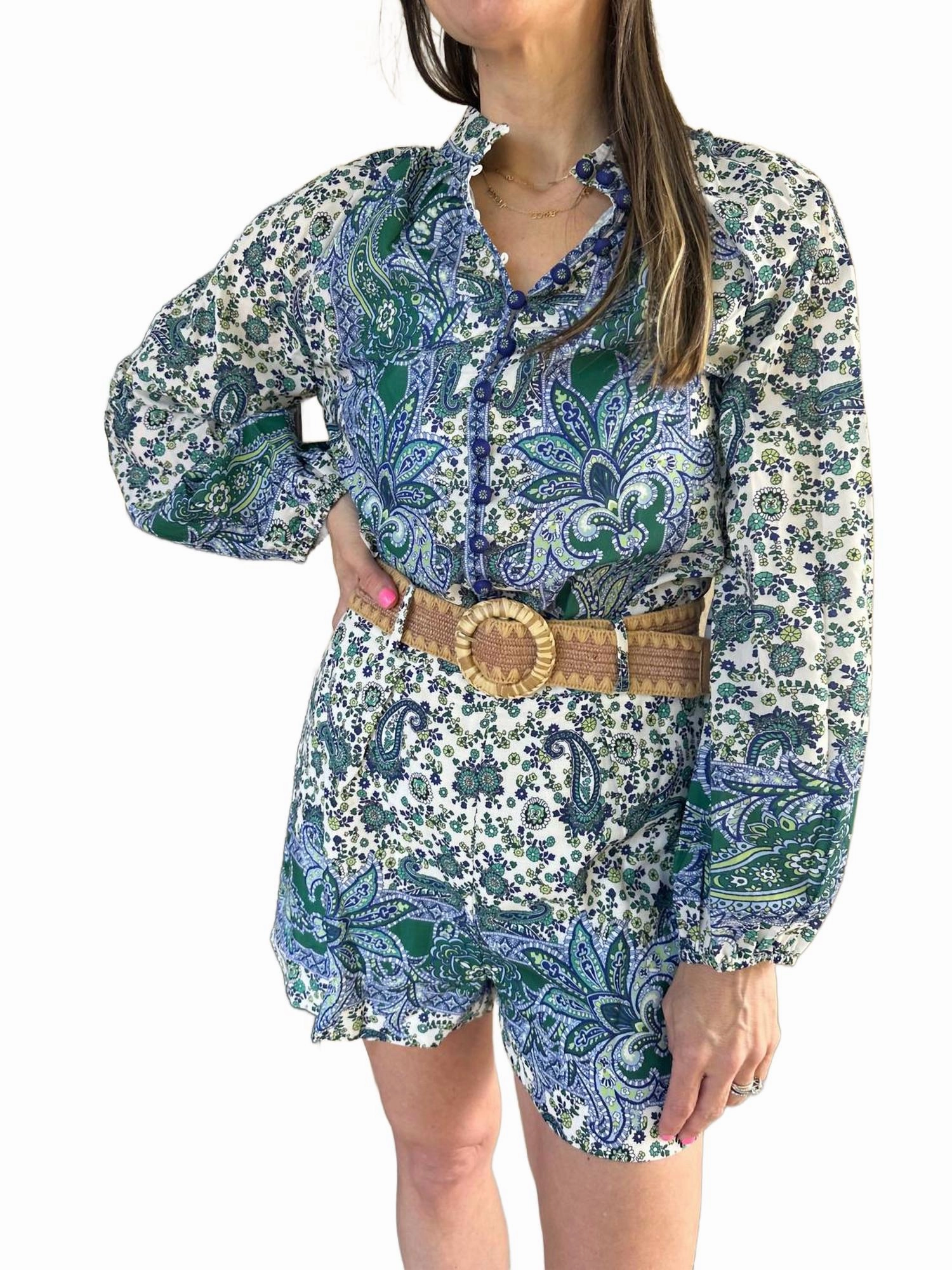 Wrinkle Resistant Finish Stacy Printed Long Sleeve And Shorts With Belt Set In Green