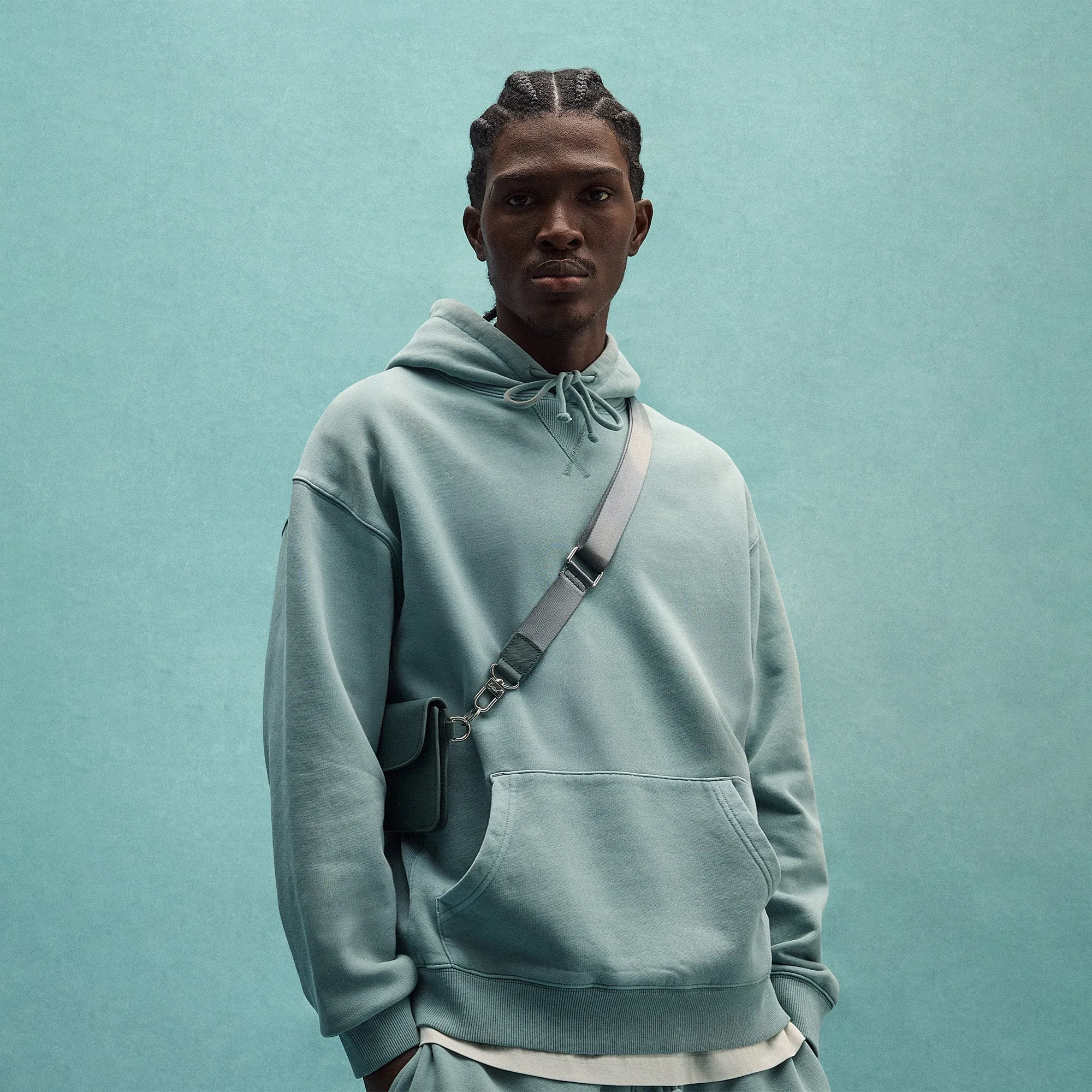 Kith 101 Classic Williams I Hoodie - Fowl Bold Print Travel Friendly