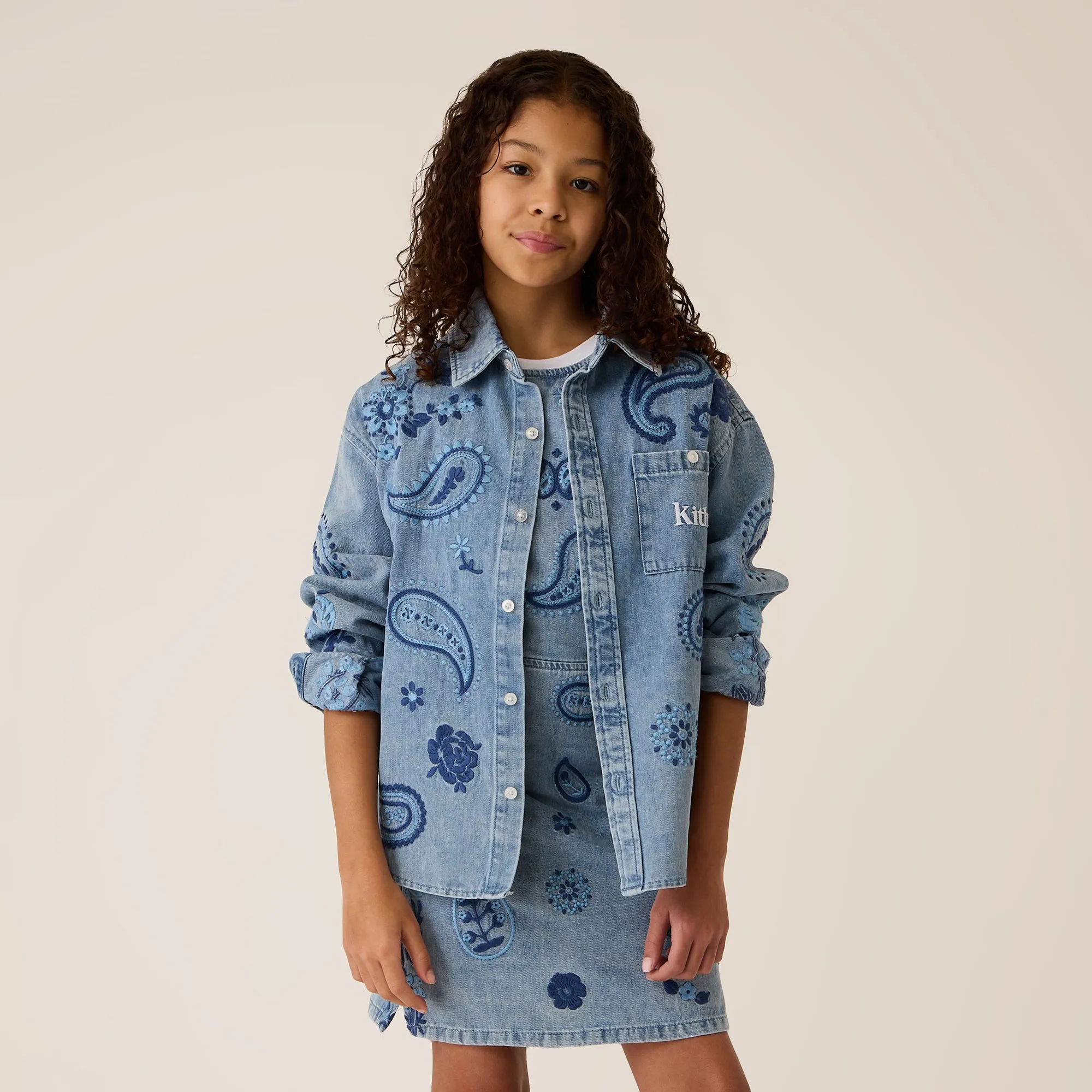 High-End Fabric High Street Fashion Kith Kids Floral Paisley Chambray Apollo Shirt - Kent Light Wash