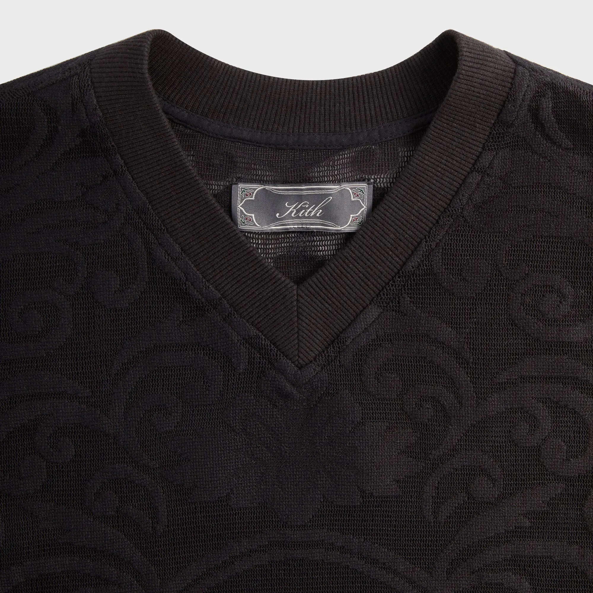 Layered Sleeve Cuffs Lightweight Material Kith Lace Warm Up Shirt - Black